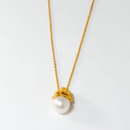 Carrera Y Carrera Gardenia 18K Yellow Gold & Pearl Pendant