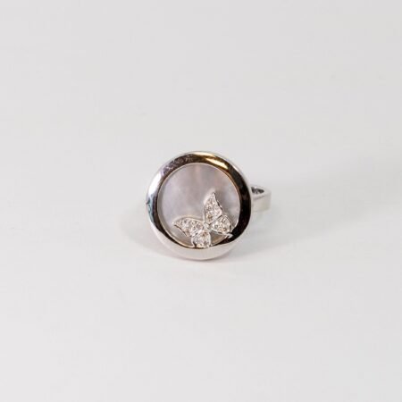 Carrera Y Carrera Baile de Mariposas 18K White Gold Mother of Pearl Ring