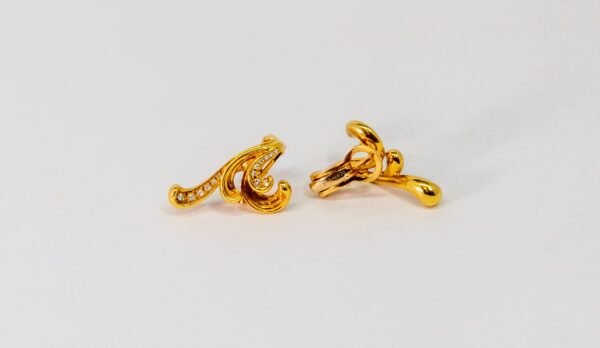 Carrera Y Carrera Origen 18K Yellow Gold and Diamonds Earring - Image 2