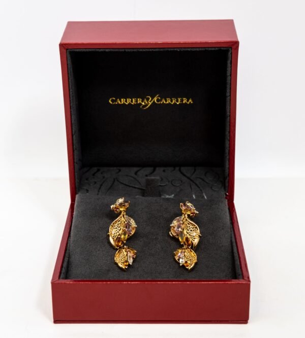 Carrera Y Carrera Emperatriz Maxi 18K Yellow Gold & Sapphires Earring - Image 2